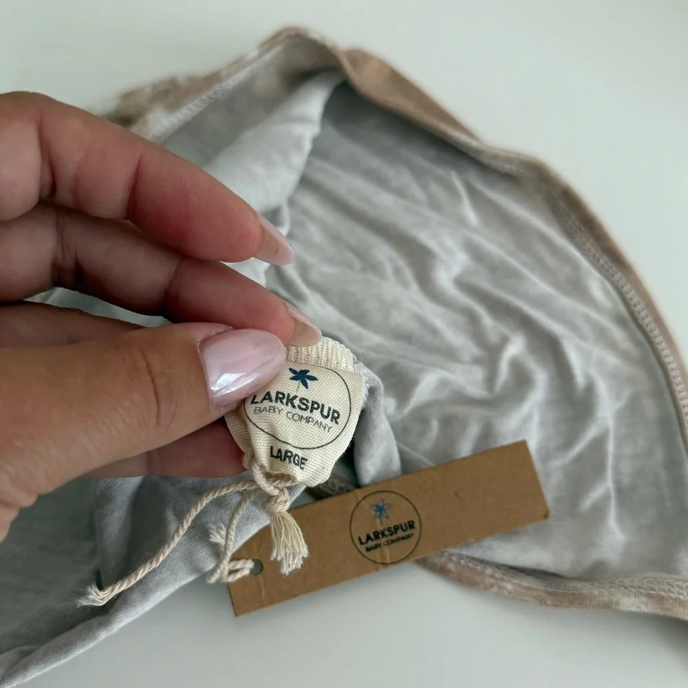 LARKSPUR BABY COMPANY bonnet